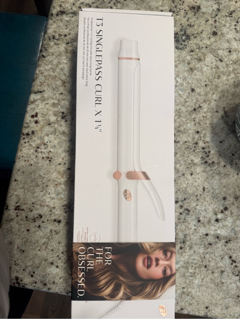 T3 SinglePass Curl 1 1/4" White with Rose Gold Accents